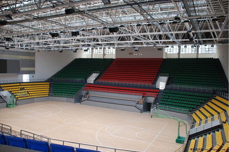 上虞羽毛球场网架工程